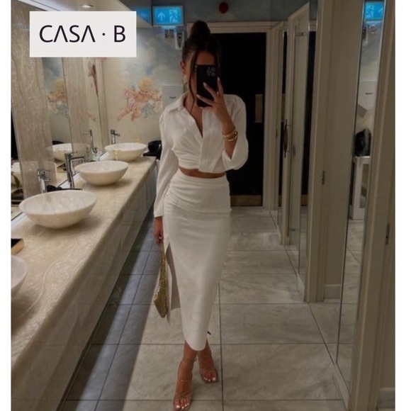 CASA B💫| Sierra Side Slit Ruched Midi Skirt - Picture 2 of 6